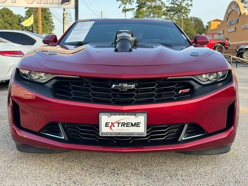 Used 2021 Chevrolet Camaro LT w/ Wild Cherry Design Package 1 RWD image 5