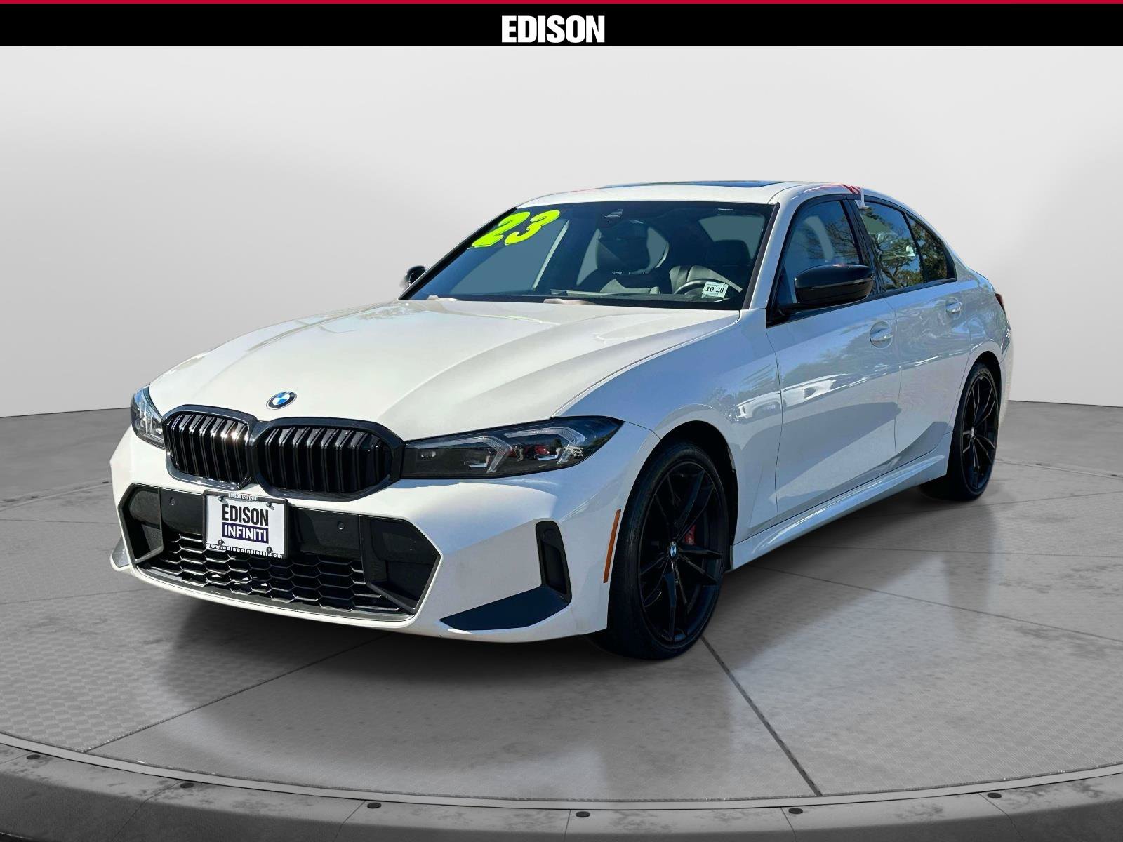 Used 2023 BMW 330i xDrive Sedan AWD/4WD image 2