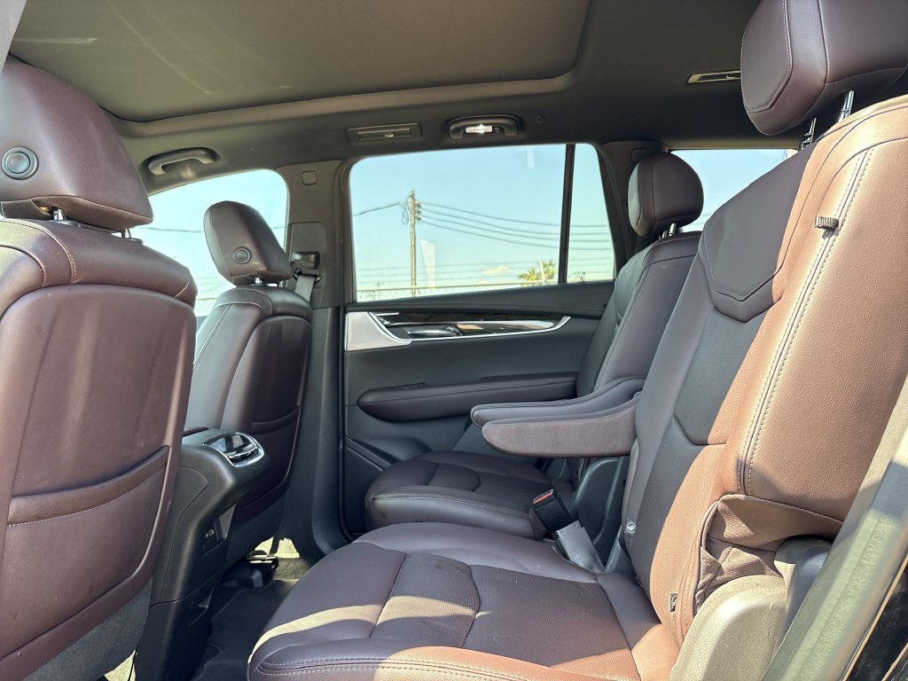 Used 2021 Cadillac XT6 Premium Luxury FWD image 26