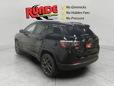 New 2026 Jeep Compass Limited image 3