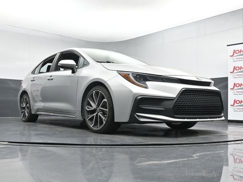 Used 2021 Toyota Corolla SE FWD image 18