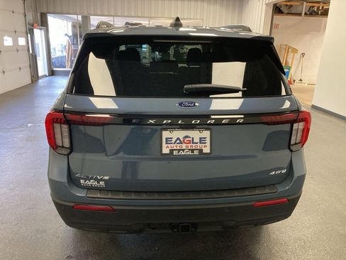 New 2026 Ford Explorer Active AWD/4WD image 9
