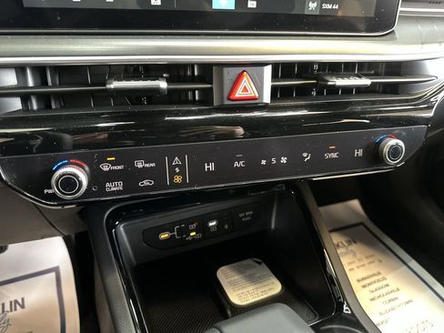 New 2026 Kia K5 GT FWD image 9