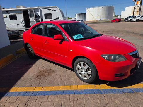 Used 2007 MAZDA MAZDA3 i Sport FWD image 3