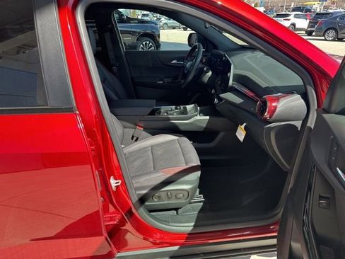 New 2026 Chevrolet Equinox RS w/ Convenience Package III AWD/4WD image 27