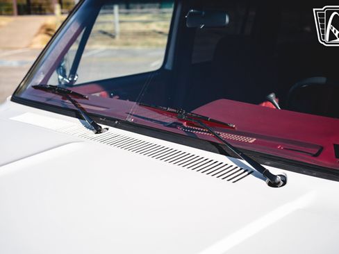 Used 1991 Chevrolet Suburban 2WD image 37