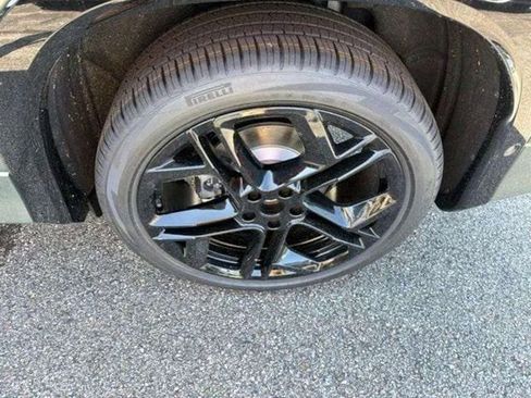 New 2026 Volkswagen Tiguan SE R-Line FWD image 10