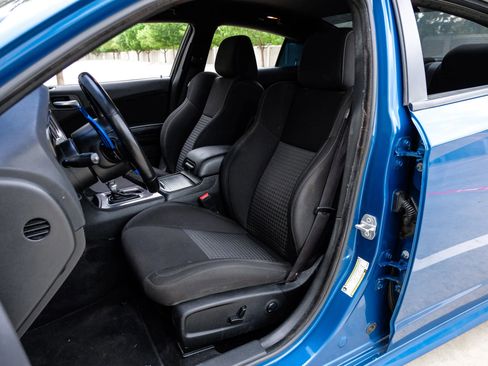 Used 2023 Dodge Charger R/T w/ Blacktop Package image 38