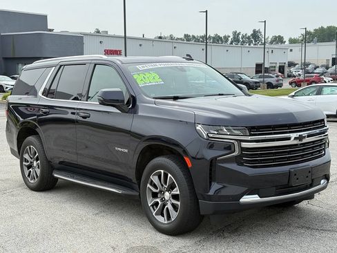 Used 2022 Chevrolet Tahoe LT w/ LT Signature Package AWD/4WD image 11