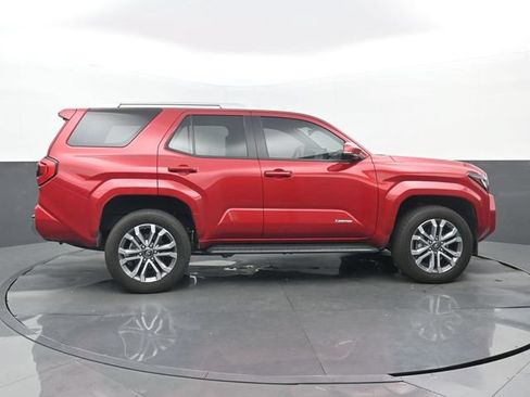 Used 2026 Toyota 4Runner Limited AWD/4WD image 2