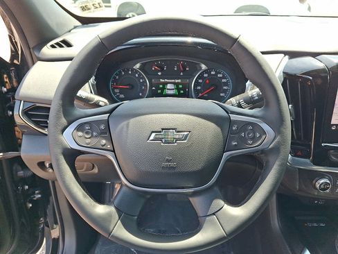 Used 2023 Chevrolet Traverse RS AWD/4WD image 21