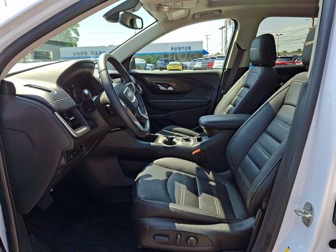 Certified 2023 GMC Terrain Denali w/ Denali Premium Package AWD/4WD image 13