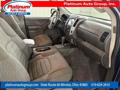 Used 2020 Nissan Frontier SV AWD/4WD image 36
