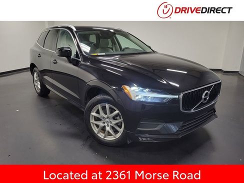 Used 2021 Volvo XC60 T5 Momentum AWD/4WD image 1