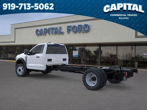 New 2025 Ford F550 2WD Regular Cab Super Duty w/ XL Chrome Package image 4