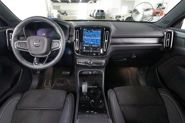 Certified 2023 Volvo C40 P8 Recharge Plus AWD/4WD image 6