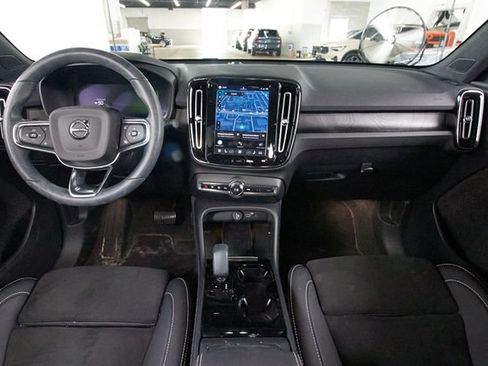 Used 2023 Volvo C40 P8 Recharge Plus AWD/4WD image 6