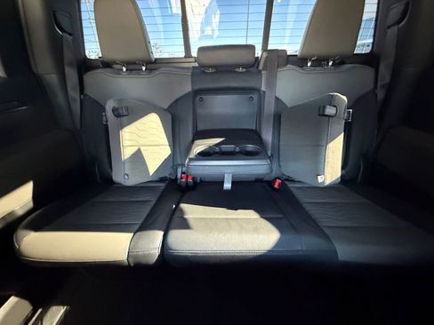 Used 2024 Chevrolet Silverado 1500 ZR2 w/ Technology Package image 26