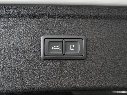 Used 2022 Audi Q5 2.0T Premium Plus image 23