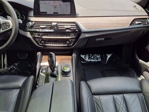 Used 2018 BMW M550i xDrive AWD/4WD image 14