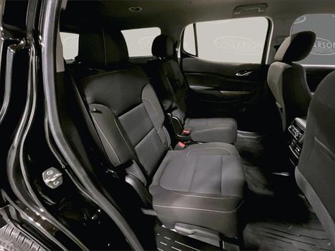 Certified 2023 GMC Acadia SLE w/ Driver Convenience Package image 16