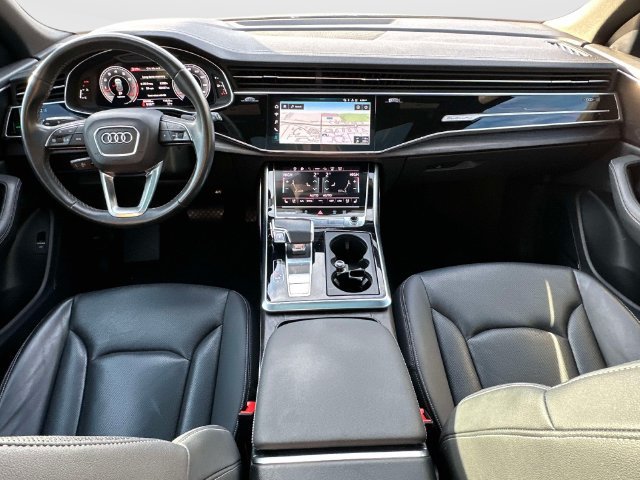 Used 2023 Audi Q8 Prestige AWD/4WD image 17