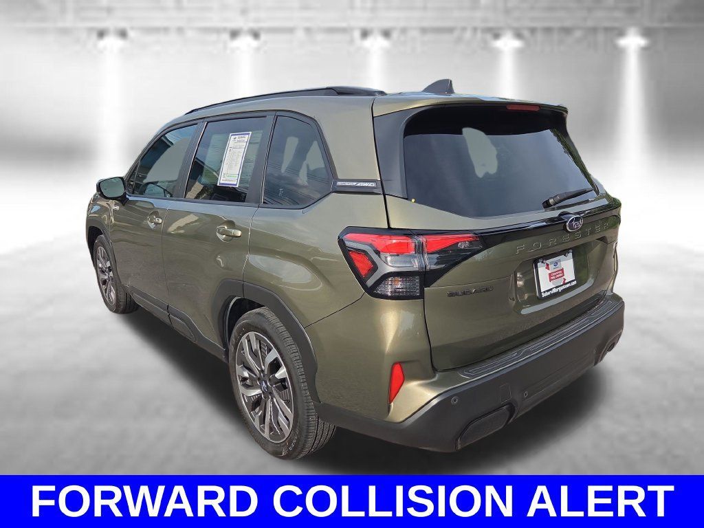 Used 2025 Subaru Forester Touring AWD/4WD image 7