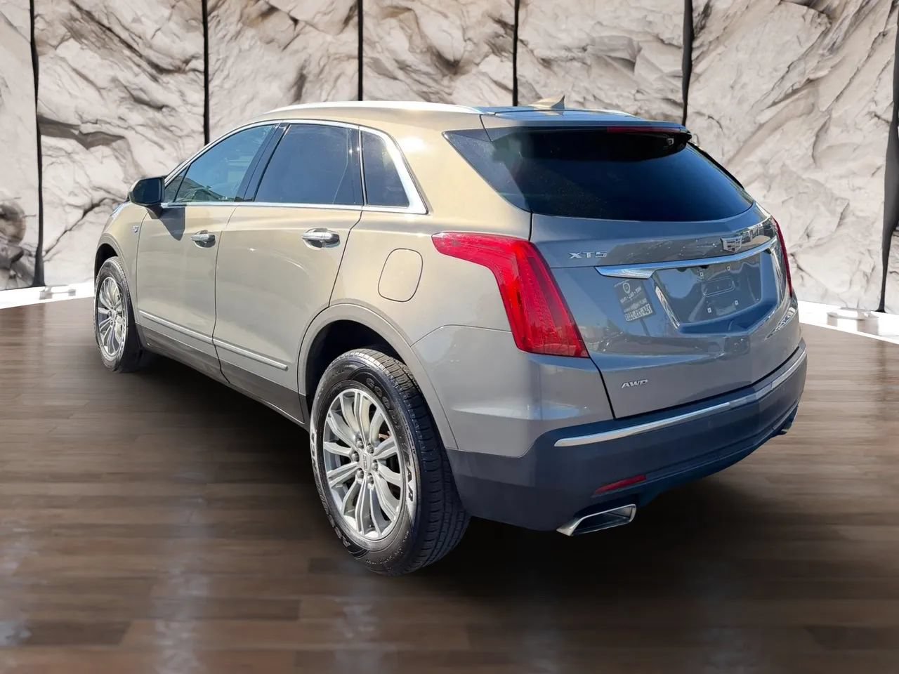 Used 2019 Cadillac XT5 Luxury AWD/4WD image 7