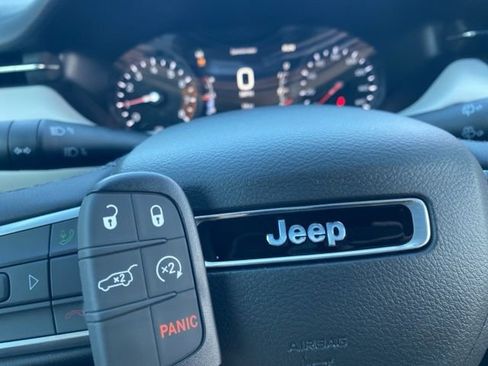 New 2026 Jeep Compass Limited image 44