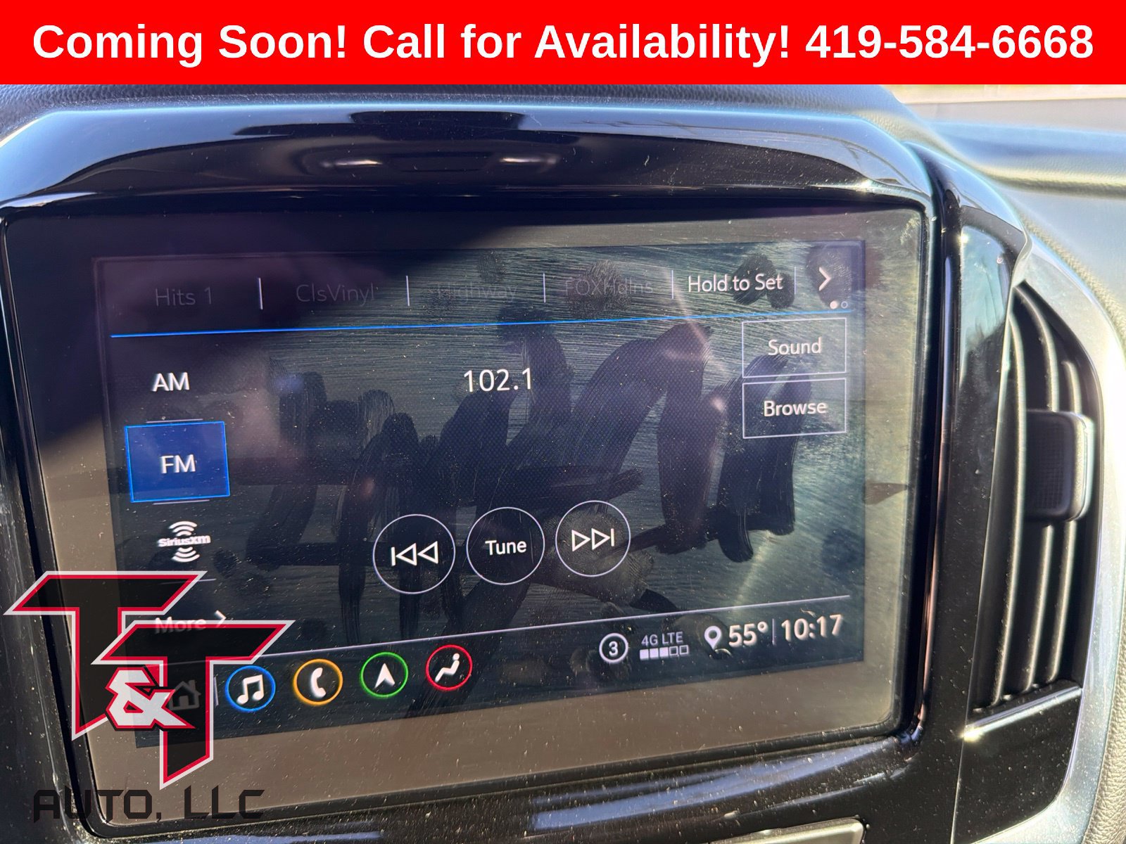 Used 2020 Chevrolet Traverse RS FWD image 9
