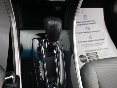 Used 2017 Honda Accord LX image 22