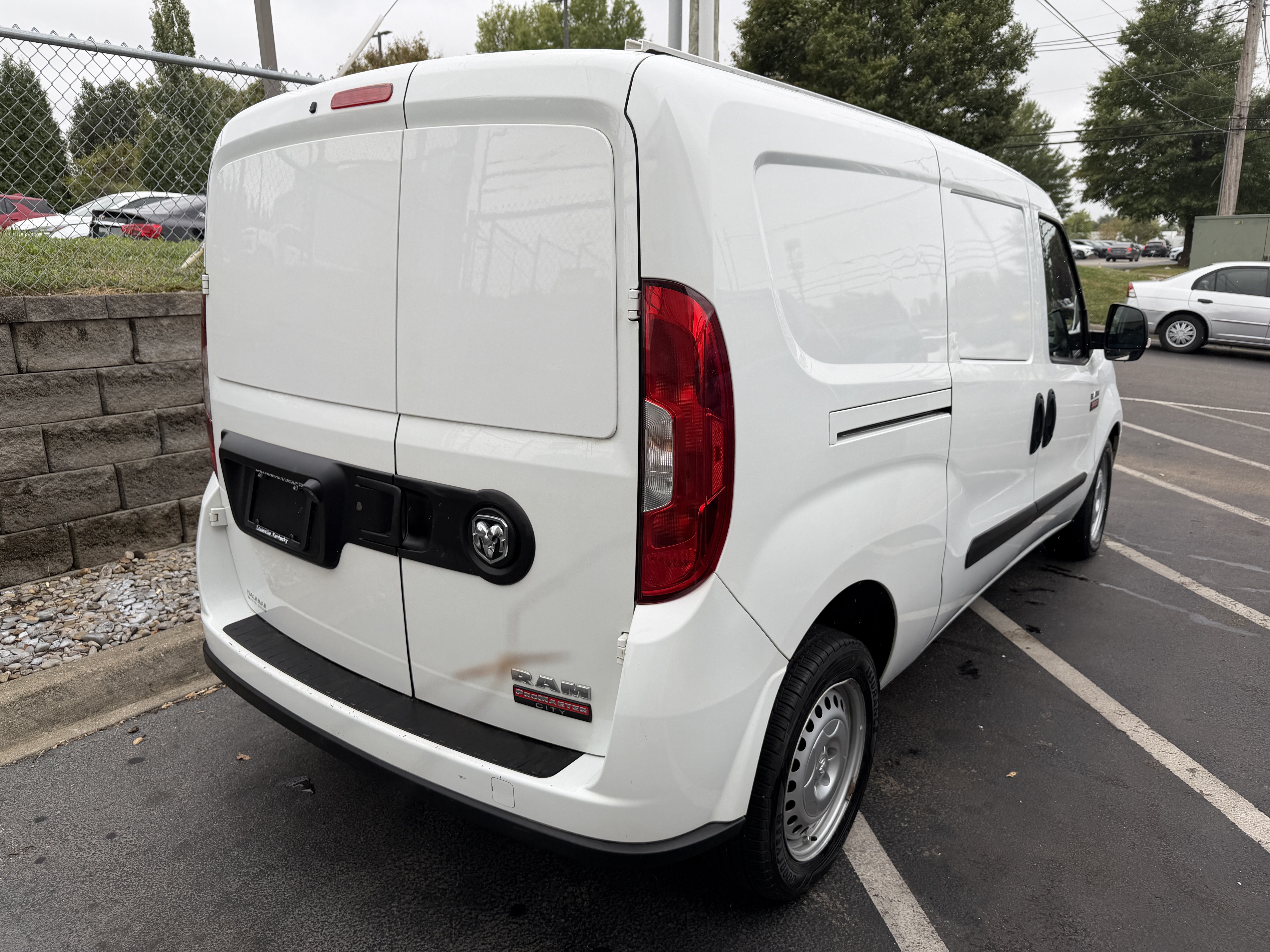 Used 2022 RAM ProMaster City Tradesman FWD image 7
