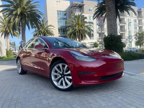 Used 2019 Tesla Model 3 Standard Range Plus image 8