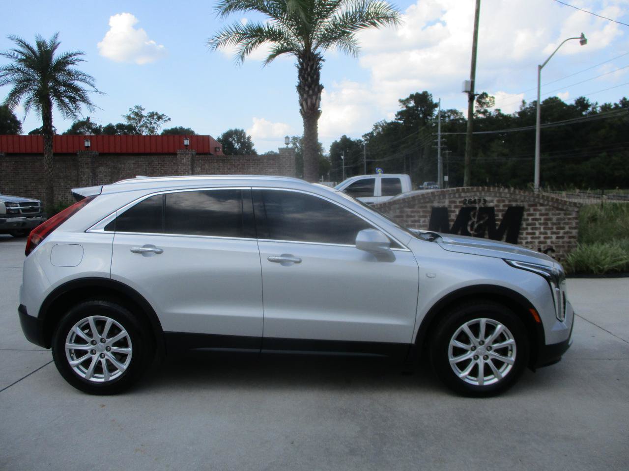 Used 2019 Cadillac XT4 Luxury FWD image 12