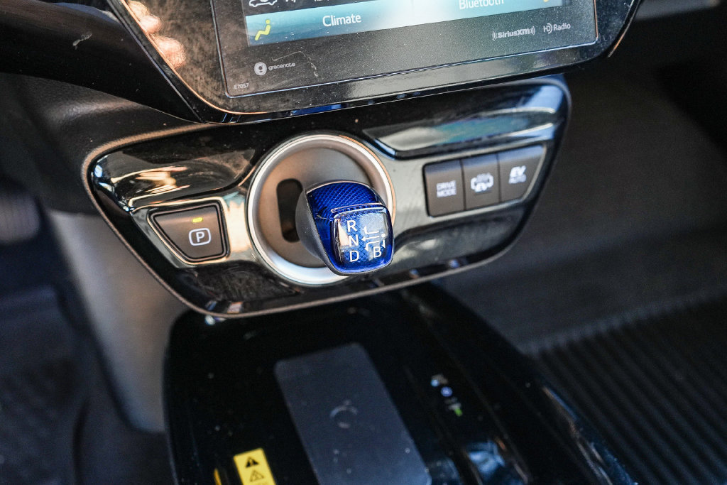 Used 2022 Toyota Prius Prime XLE FWD image 17