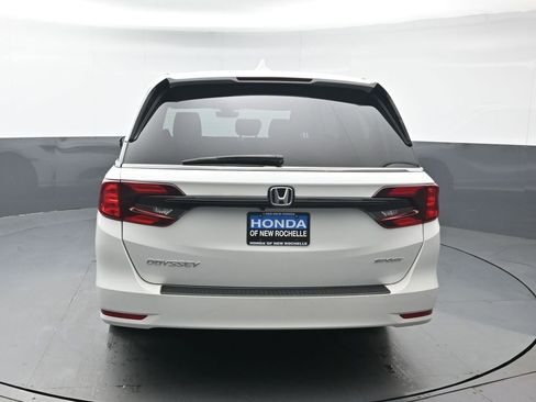 Certified 2023 Honda Odyssey Sport image 5