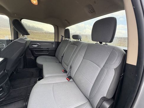 Used 2019 RAM 2500 Big Horn w/ Protection Group image 40