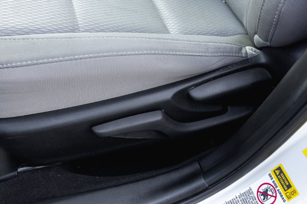 Used 2016 Toyota Corolla LE w/ Protection Package FWD image 9