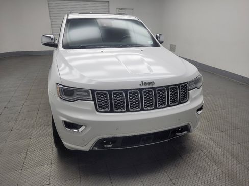 Used 2019 Jeep Grand Cherokee Overland image 14