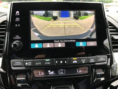 Used 2022 Honda Odyssey Elite image 24