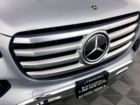 Used 2026 Mercedes-Benz GLS 450 4MATIC image 23