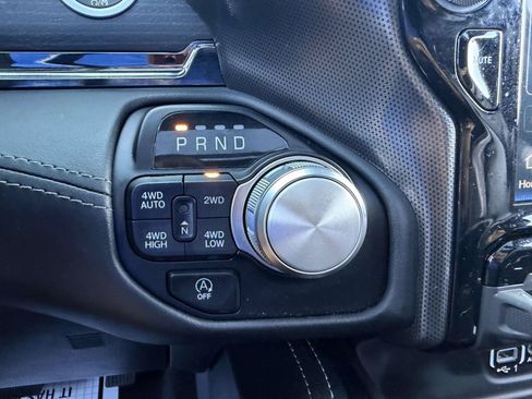 Used 2024 RAM 1500 Limited AWD/4WD image 24