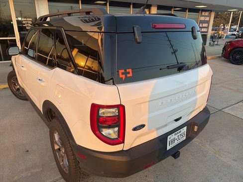 Used 2024 Ford Bronco Sport Badlands w/ Premium Package image 9