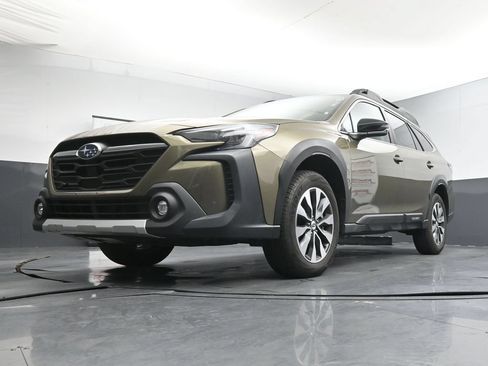 Used 2024 Subaru Outback Limited AWD/4WD image 20