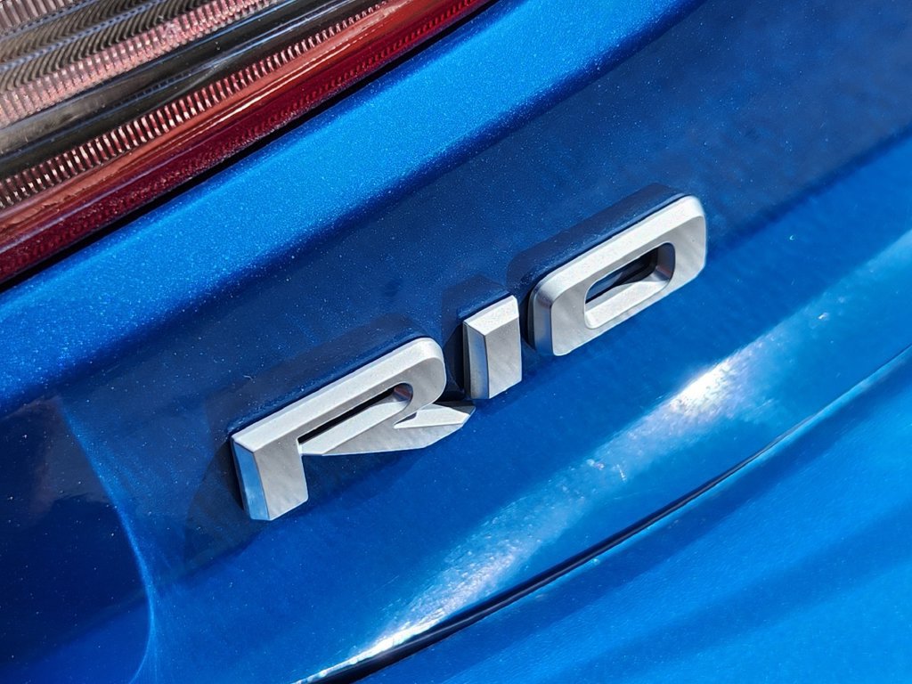 Used 2023 Kia Rio S FWD image 5