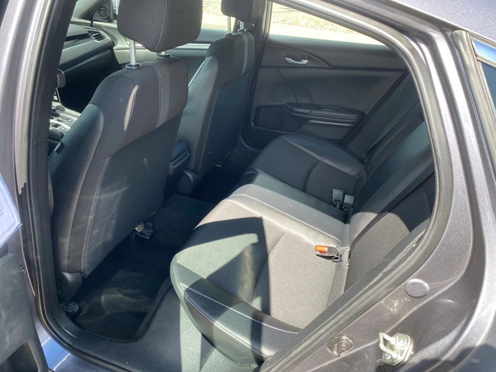 Used 2019 Honda Civic Sport image 15
