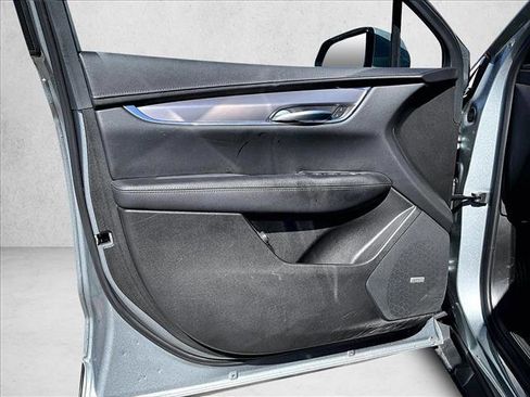 Used 2023 Cadillac XT5 Luxury image 18