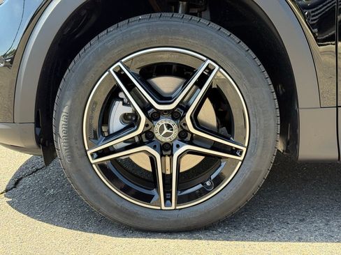 New 2026 Mercedes-Benz GLB 250 image 15