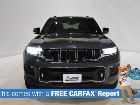 Used 2023 Jeep Grand Cherokee Overland AWD/4WD image 2