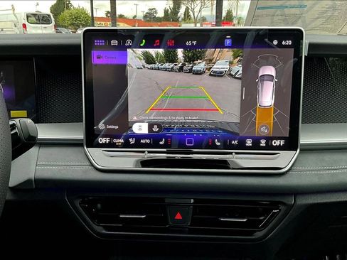 New 2026 Volkswagen Tiguan SE R-Line image 12